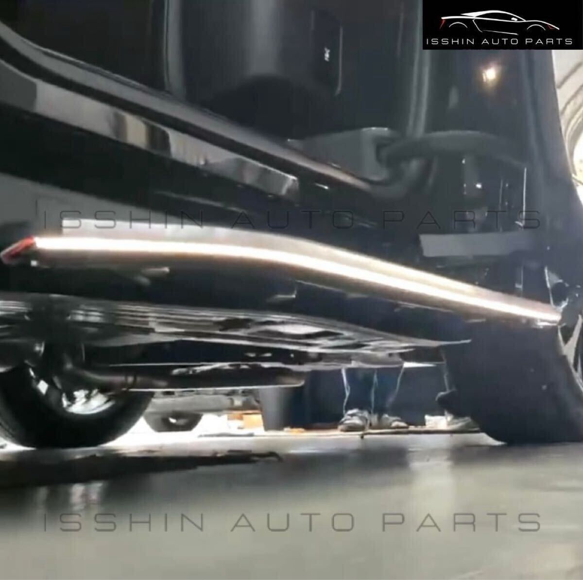トヨタ　40系 アルファード／ヴェルファイア 専用 ユニバーサルステップ 社外 （左右セット・取付ブラケット一式・取付ビデオ／LED有無選択可能）