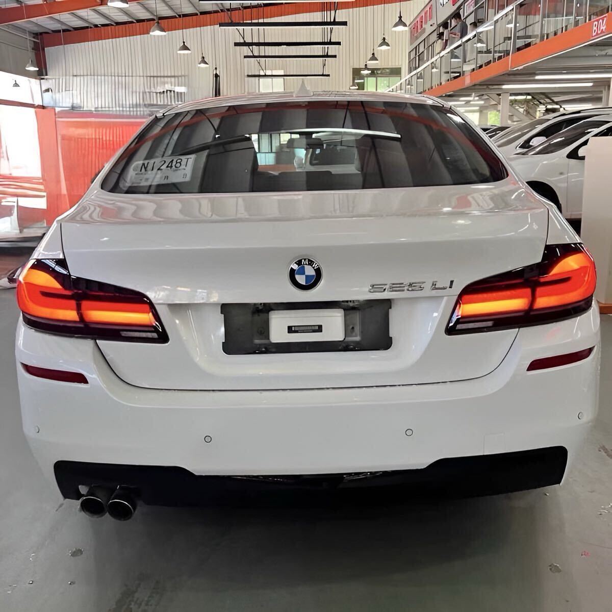 BMW F10 5シリーズ リアテールライト G30 仕様 オープニング 簡単カプラーオン